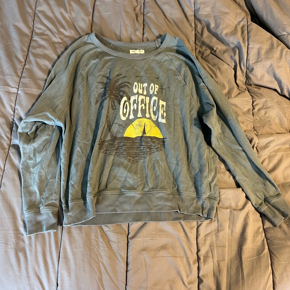 Out of Office Pullover